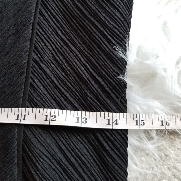 Nue By Shani XS Black Lace Fitted Mini Dress - Picture 6 of 7